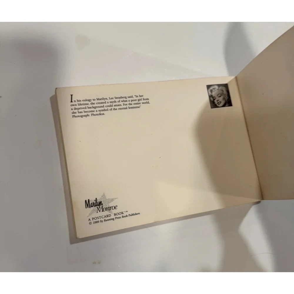 Vintage 1989 Marilyn Monroe A Postcard Book Running Press 30 Postcards Hollywood